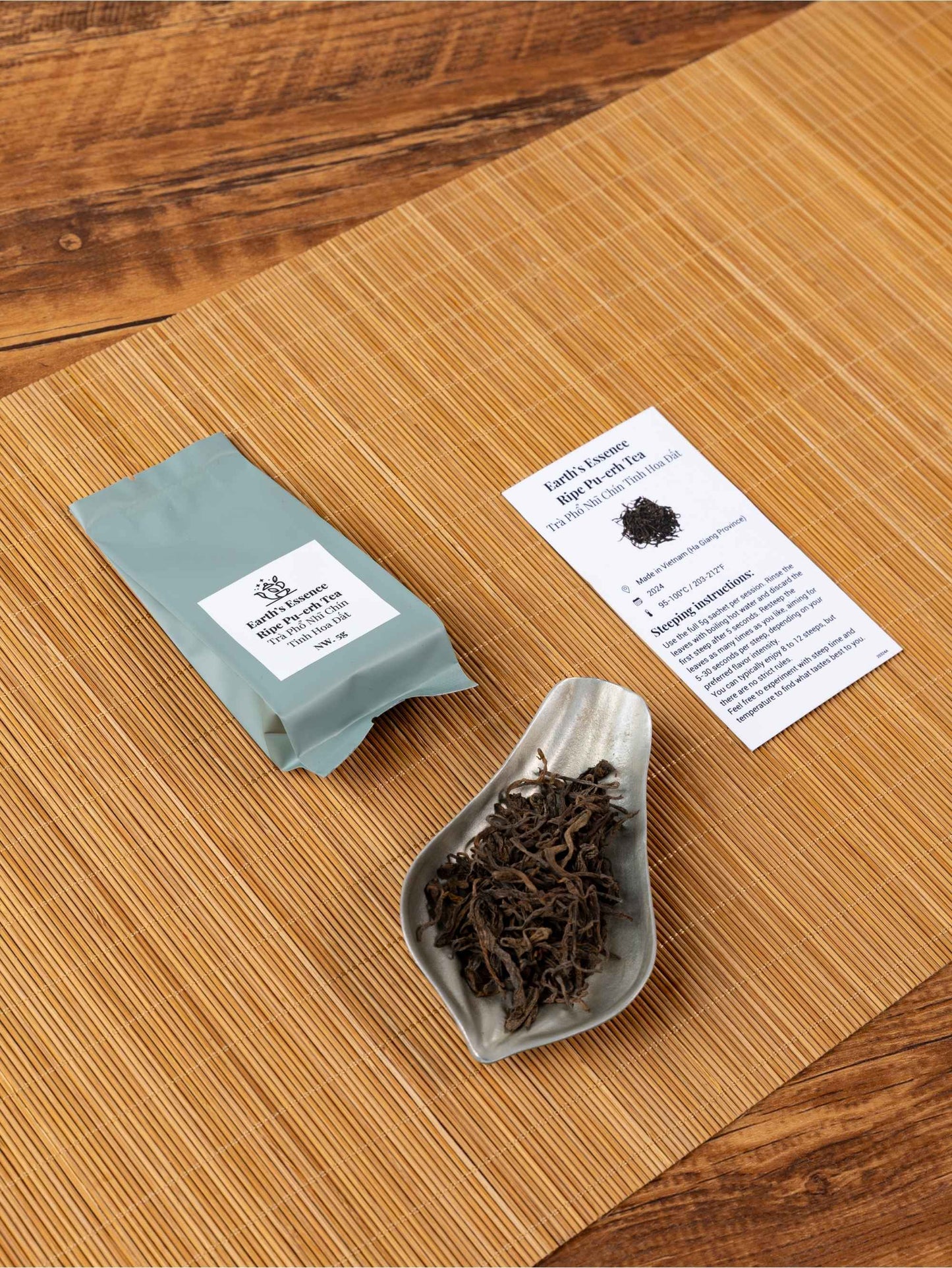 The Vietnam Tea Box